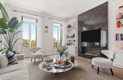 Hyeres City Centre Apartment | Experience Hyères on foot from this beautiful, central apartment.