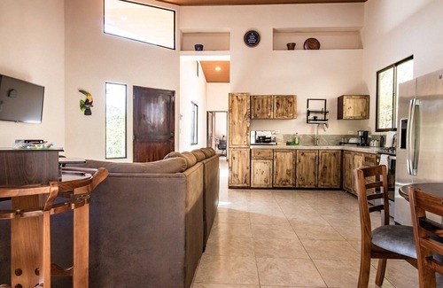 Concepcion House | Experience "La Buena Vida" Peace, beauty, comfort in our private guesthouse