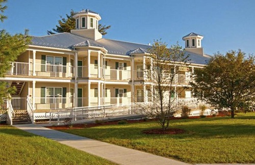 South Lee Apartment | Experience Leisure - Resort Condos in the Berkshire Hills