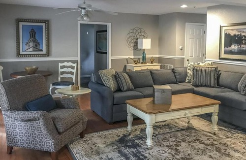 South Lee Apartment | Experience Leisure - Resort Condos in the Berkshire Hills