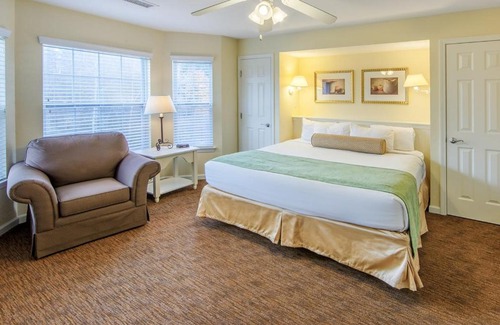 South Lee Apartment | Experience Leisure - Resort Condos in the Berkshire Hills