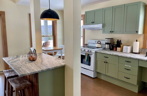 Hartland Four Corners Cabin | Experience life on a Vermont Farm in a Beautiful Modern Cabin - Stunning Views!