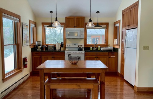 Hartland Four Corners House | Experience life on a Vermont Farm in a Beautiful Modern Cabin - Stunning Views!