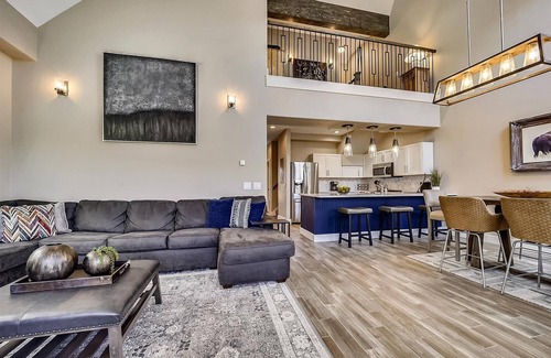 Warrior's Mark Condo | Experience mountain living in style at Corral 306E, a spacious, remodeled condo in Breckenridge.