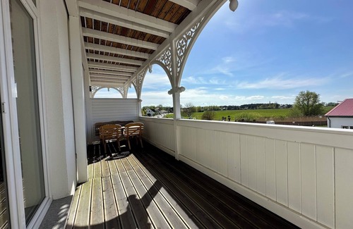 Thiessow Apartment | Experience nature up close - vacation apartment 5 in haus Concordia