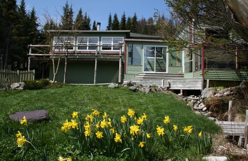 New Bonaventure Cottage | Experience Peace And Tranquility At Charming Cottage In Small Fishing Community.