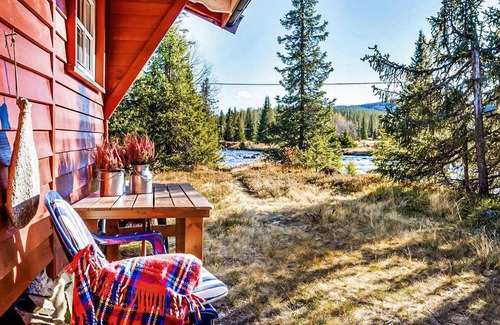 Fla Municipality House | Experience pure natural idyll and switch off from everyday life in this cosy holiday home.