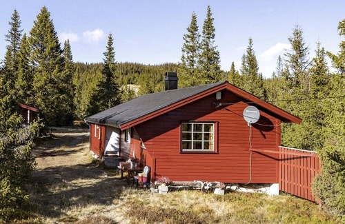 Fla Municipality House | Experience pure natural idyll and switch off from everyday life in this cosy holiday home.