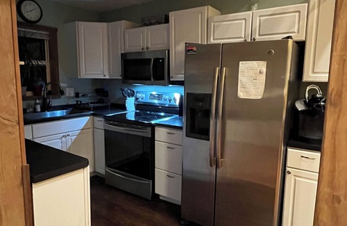 Riverton Cabin | Experience Seneca Rocks in a cozy 4-bedroom cabin HOT TUB, POOL TABLE, FOOSBALL.