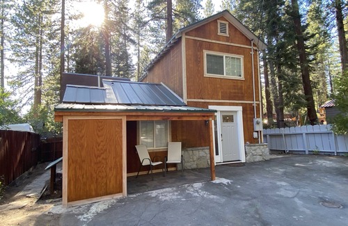 Kings Beach House | Experience Tahoe at its best by staying at this adorable cottage rental.