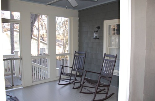Tarrytown House | Experience the best of both worlds: downtown access with neighborhood charm