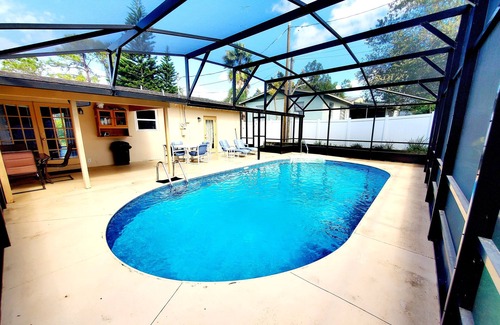 Deltona Lakes House | Experience the comfort you deserve while on vacation!