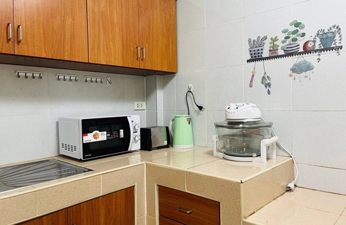 Talat Nuea House | Experience the Essence of Friendship: in the Heart of the Old Town