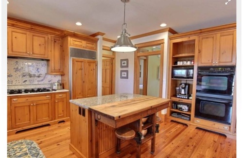 Corolla Village Cottage | Experience the magic of Corolla - Ocean Views 6 bedroom cottage steps to beach