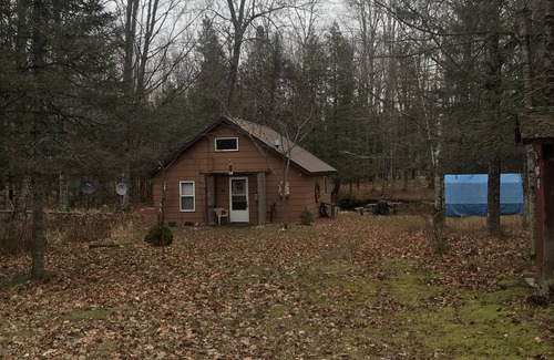 Delta County House | Experience the Outdoors. Time to unplug in the Heart of the U.P.