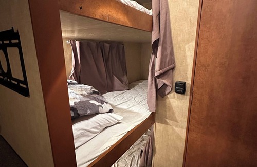 Hinton House | Experience “The RV Life” on our Fully Equipped Camper Trailer