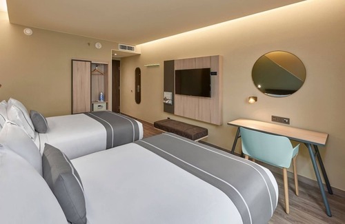 Marina Mazatlan Hotel | Explore Mazatlán from This Chic & Comfortable Central Room - 2 Units