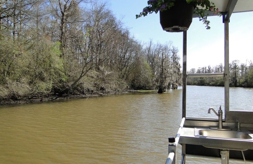 Pierre Part Boat Rental | Explore the bayous of South Louisiana on your own! * Ask about 4dy SPEACIAL! *