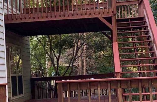 Kennesaw House | Explore the best of Kennesaw and its surroundings