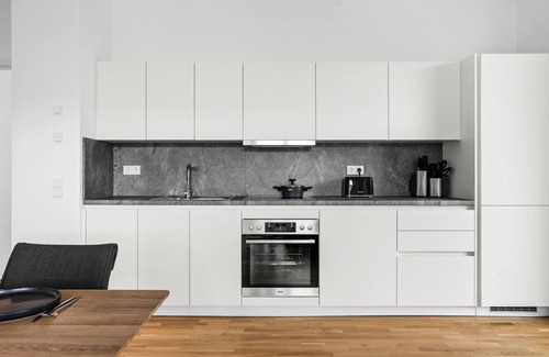 Boeblingen Apartment | EXQUIS CHIC 2BR Apartment FRITZ I Balcony I Mercedes & US Army I Stuttgart