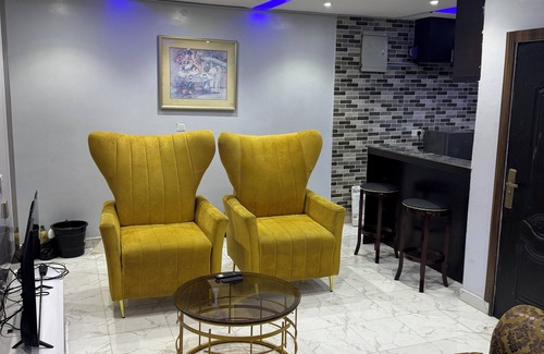 Ikotun Apartment | "Exquisite 3 Bed Flat 2.5 bath"