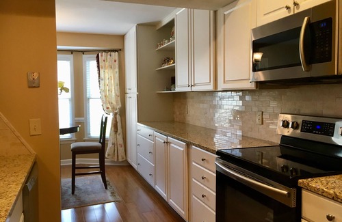 Greenville House | Exquisite 3BR Suite in Prime Greenville 2.2 miles to ECU