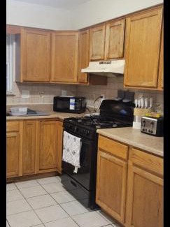 Ampere Apartment | Exquisite 4 Beds Near EWR NYC