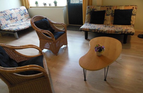 Arum Apartment | Exquisite Apartment near Lake in Arum