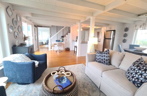 Slaughter Beach House | Exquisite Beachfront Cottage With Panoramic Views