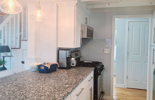 Slaughter Beach House | Exquisite Beachfront Cottage With Panoramic Views