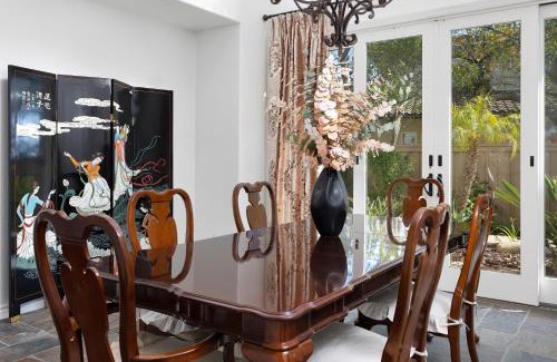 Carlsbad House | Exquisite Carlsbad Sanctuary!