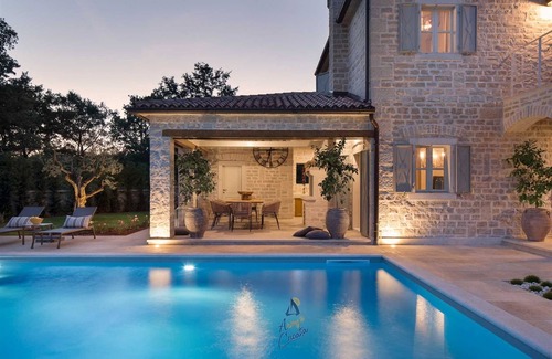 Korenici Villa | Exquisite country villa for 8 with pool, organic garden and playgrounds