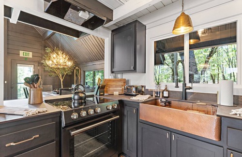Placerville House | Exquisite Custom Country Home on National Forest