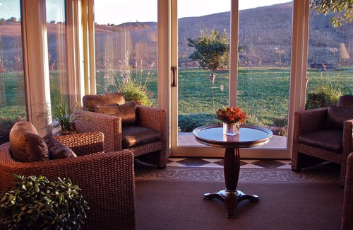 Manhattan House | Exquisite Flint Hills Estate with Pool and Hot Tub