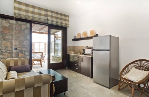 Karpathos Villa | Exquisite Karpathos Apartment (On Request) | Apartment Zeta | 2 Bedrooms |.