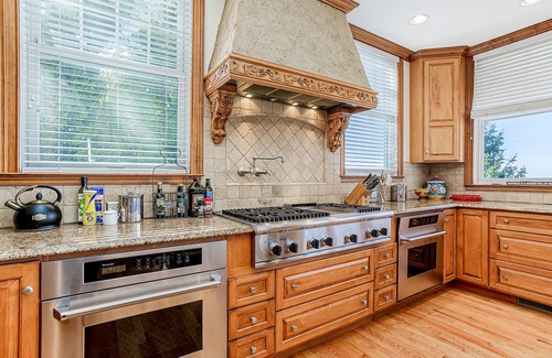 New Buffalo House | Exquisite lakefront home with firepit, fast WiFi, central AC, piano, games & W/D