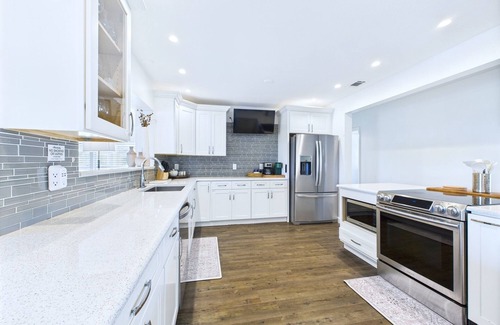 Canaveral House | Exquisite Merritt Island 6BR canal home next to Port Canaveral & Cocoa Beach