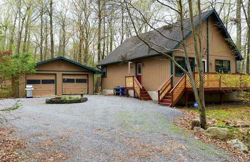 East Stroudsburg Cabin | Exquisite Mountain Cabin Getaway