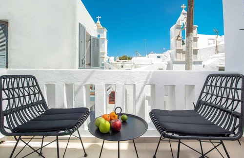 Little Venice Villa | Exquisite Mykonos Villas | Suite Serenity | Indoor Hot Tub | Mykonos