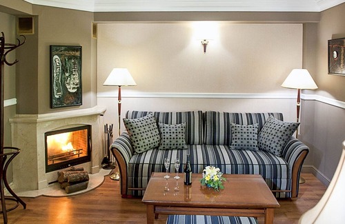 Oborishte Apartment | Exquisite Suite With Fireplace, Balcony And Spa