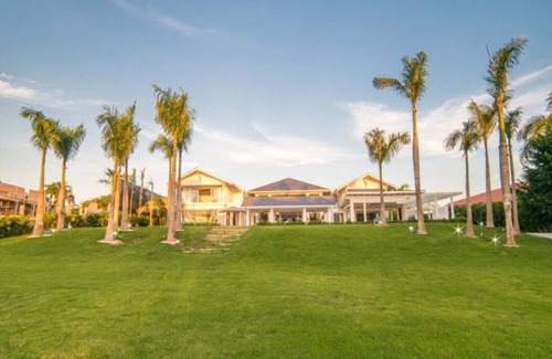 Casa de Campo Villa | Exquisite Villa overlooking the Dye Fore Golf Course