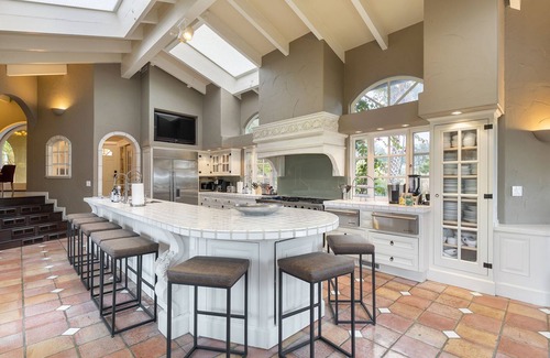 Glen Ellen House | Exquisite Wine Country Villa, Winery And Wine Cave, Villa Montebella