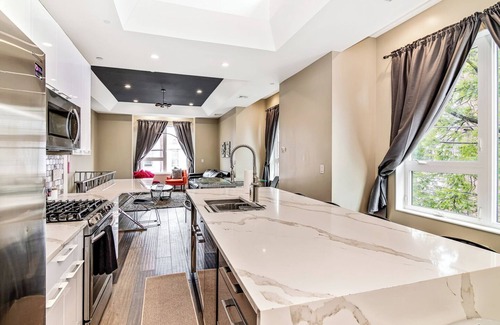 Pennsport House | Exquisitely Designed Gem! Roof Deck+Patio
