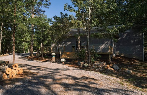 Menlo Cabin | Extend Your Stay - 10% off 3 Nights or Longer This Summer