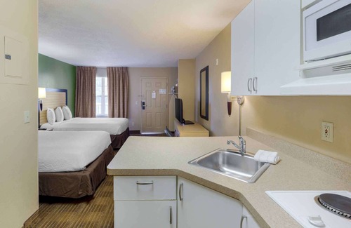 Terry Sanford Hotel | Extended Stay America Select Suites Fayetteville Owen Dr