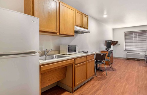 Laredo Hotel | Extended Stay America Select Suites - Laredo