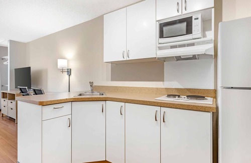 Carlsbad Village Hotel | Extended Stay America Suites Carlsbad Village by the Sea