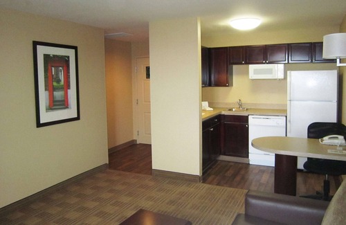 Aurora Hotel | Extended Stay America Suites Denver Aurora North