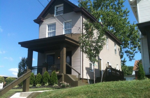 Norwood Apartment | Extended Stay Corporate Furnished Apartment - OCD clean - Budget friendly