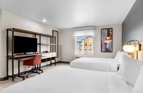 Cheyenne Hotel | Extended Stay Suites | 2 Units | Cheyenne WY Central Location